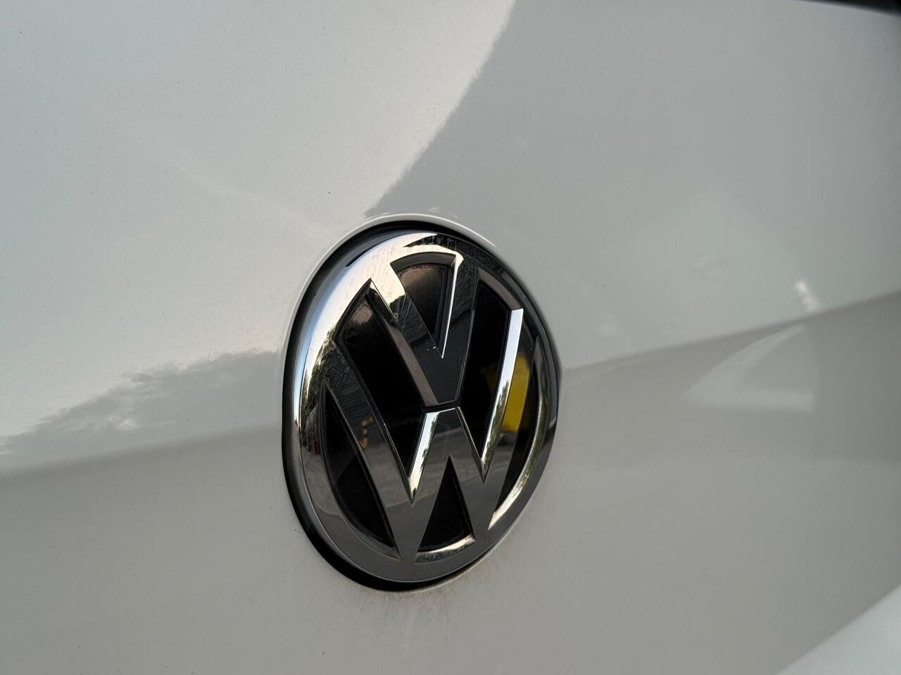 2019 Volkswagen e-Golf 35.8kWh e-Golf Auto 5dr