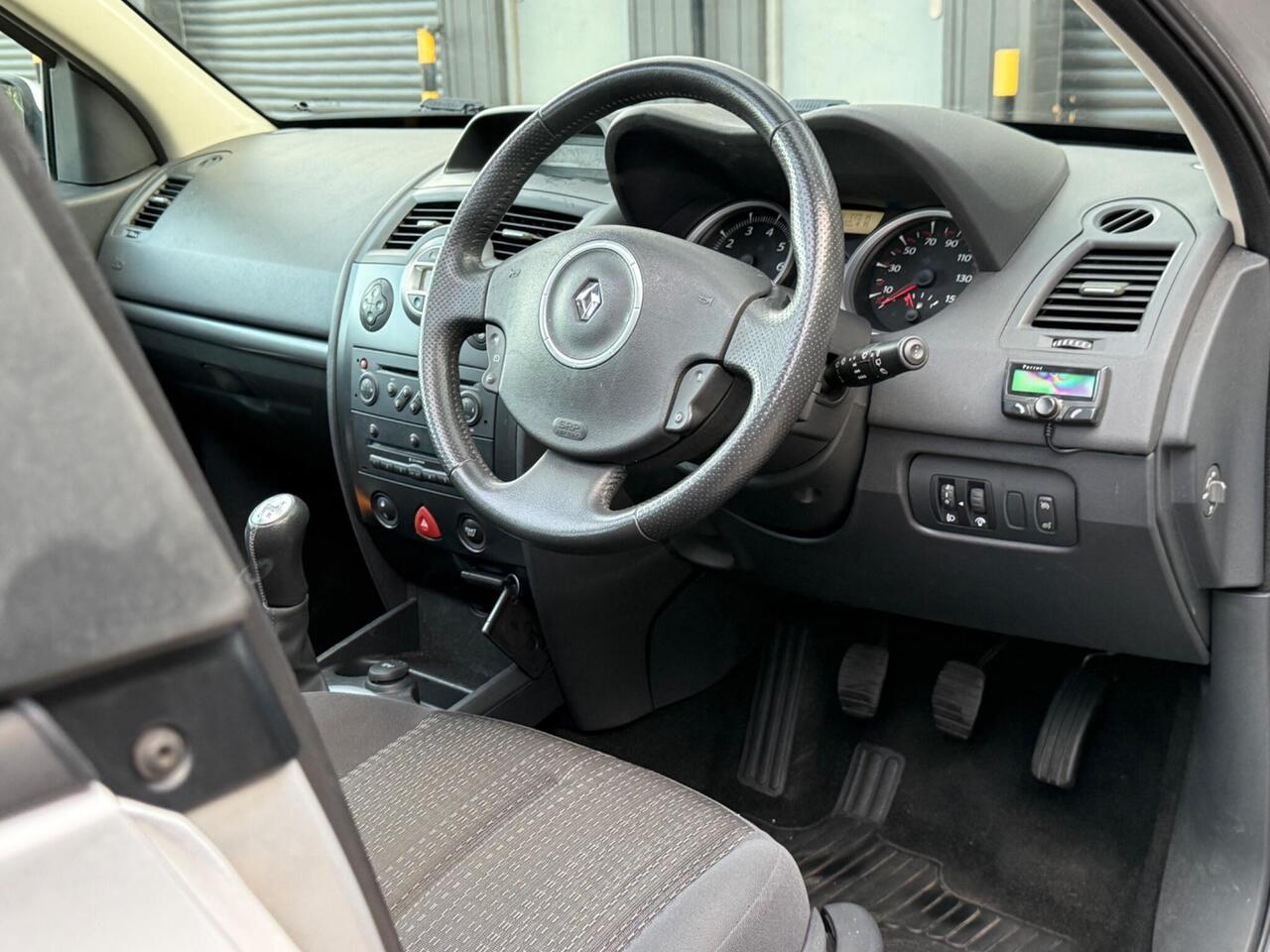 2007 Renault Megane 1.6 VVT Dynamique 5dr