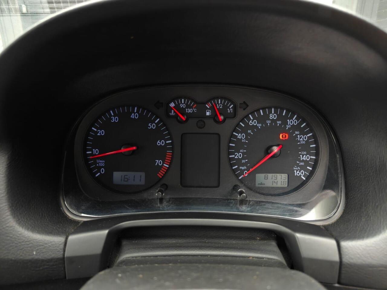 2000 Volkswagen Golf 1.6 S 5dr
