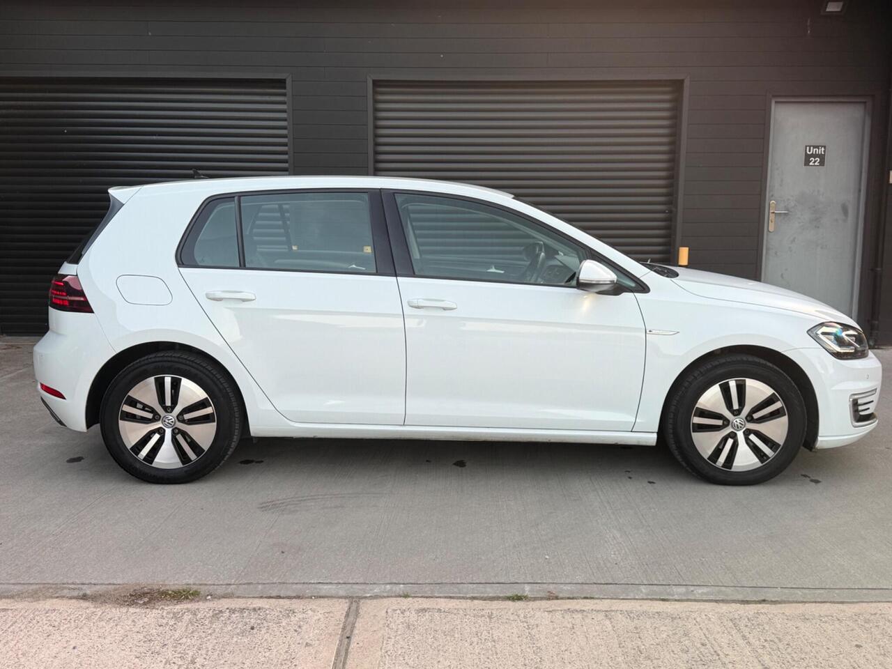 2019 Volkswagen e-Golf 35.8kWh e-Golf Auto 5dr