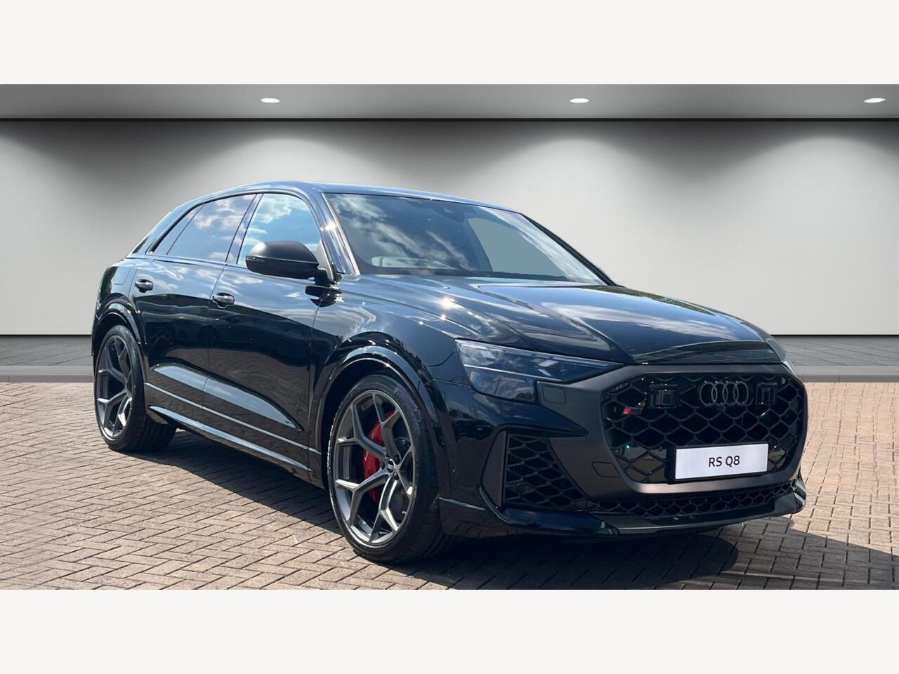 Audi RSQ8