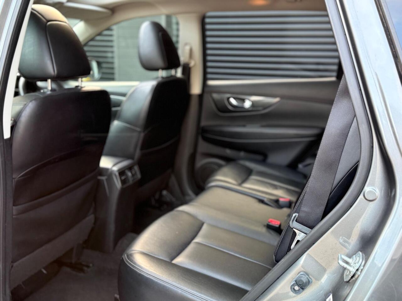 2015 Nissan X-Trail 1.6 dCi Tekna Euro 6 (s/s) 5dr