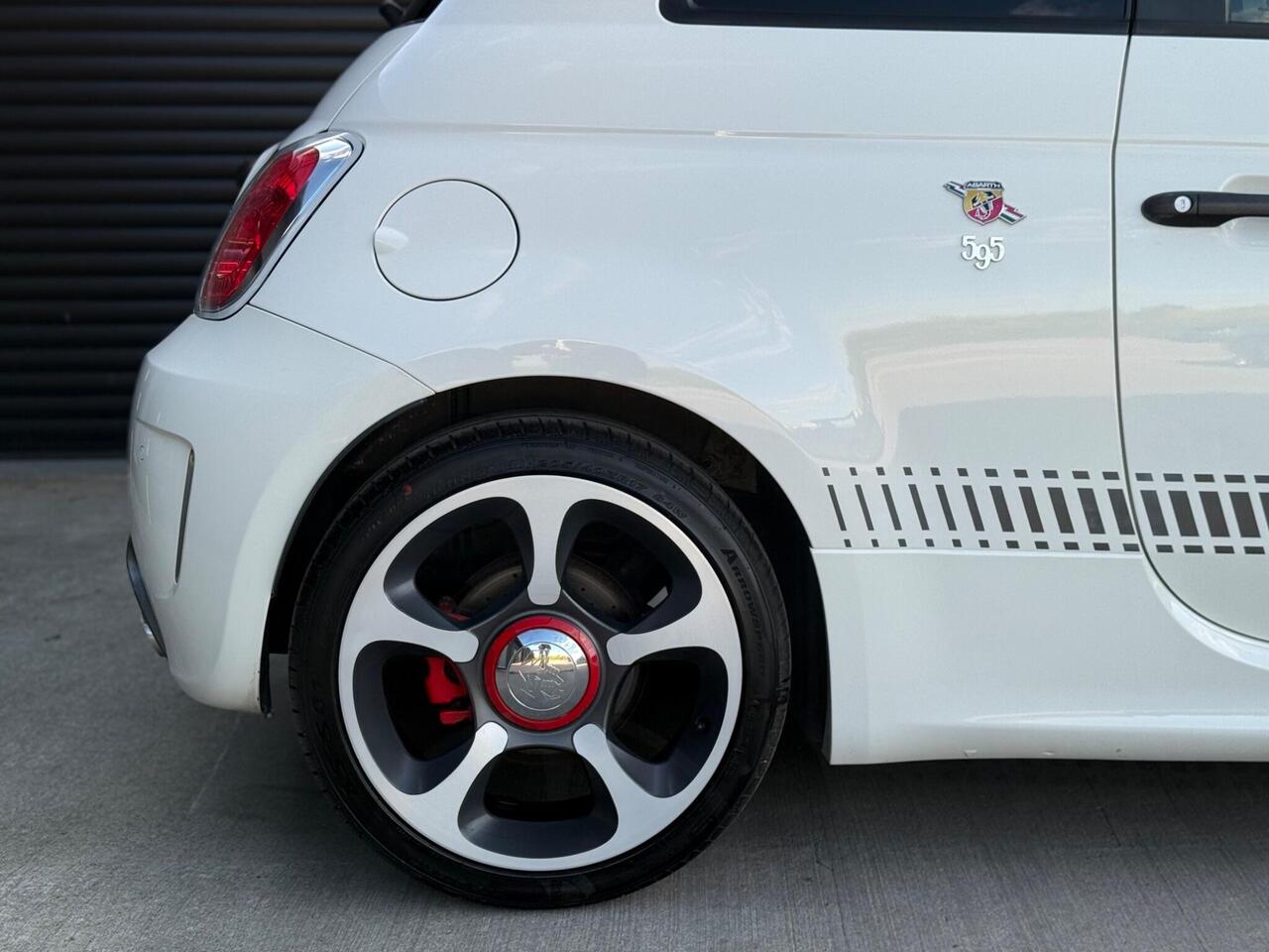 2014 Abarth 500 1.4 T-Jet Hatchback 3dr Petrol Manual Euro 5 (135 bhp)