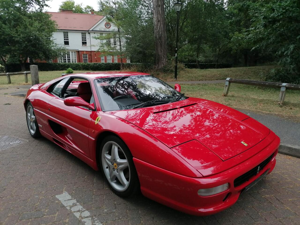Ferrari 355 F1