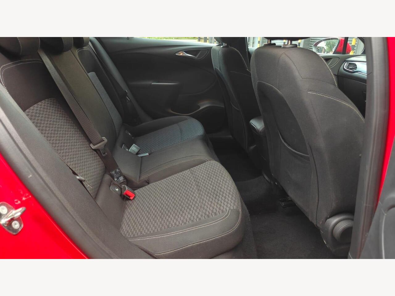 2018 Vauxhall Astra 1.6 CDTi BlueInjection SRi VX Line Euro 6 (s/s) 5dr