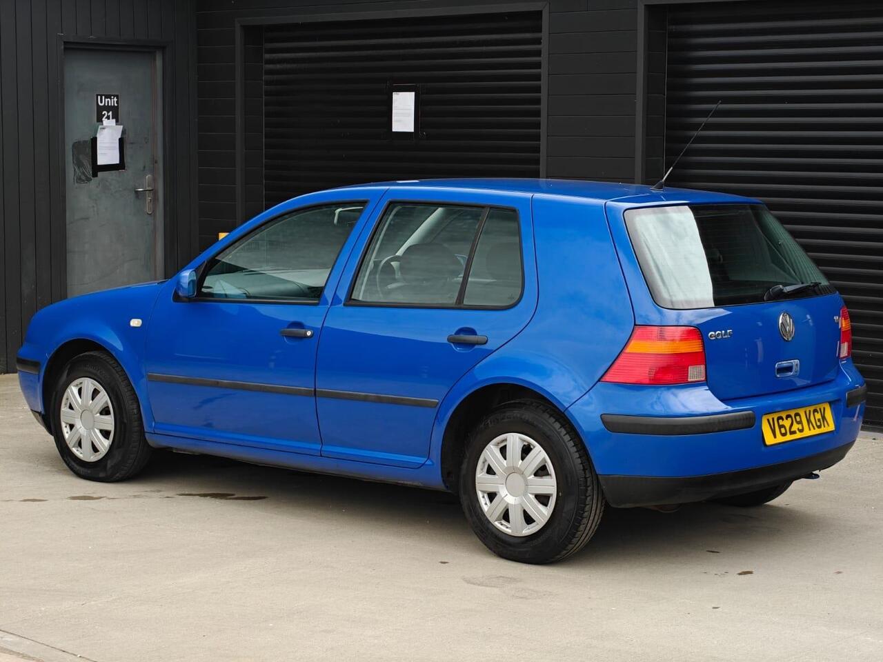 2000 Volkswagen Golf 1.6 S 5dr