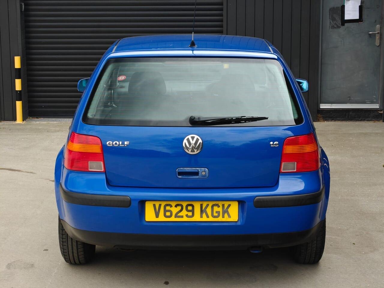 2000 Volkswagen Golf 1.6 S 5dr