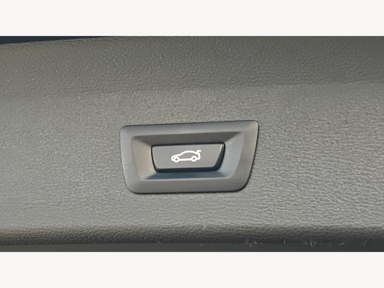 2018 BMW X1 1.5 18i xLine sDrive Euro 6 (s/s) 5dr