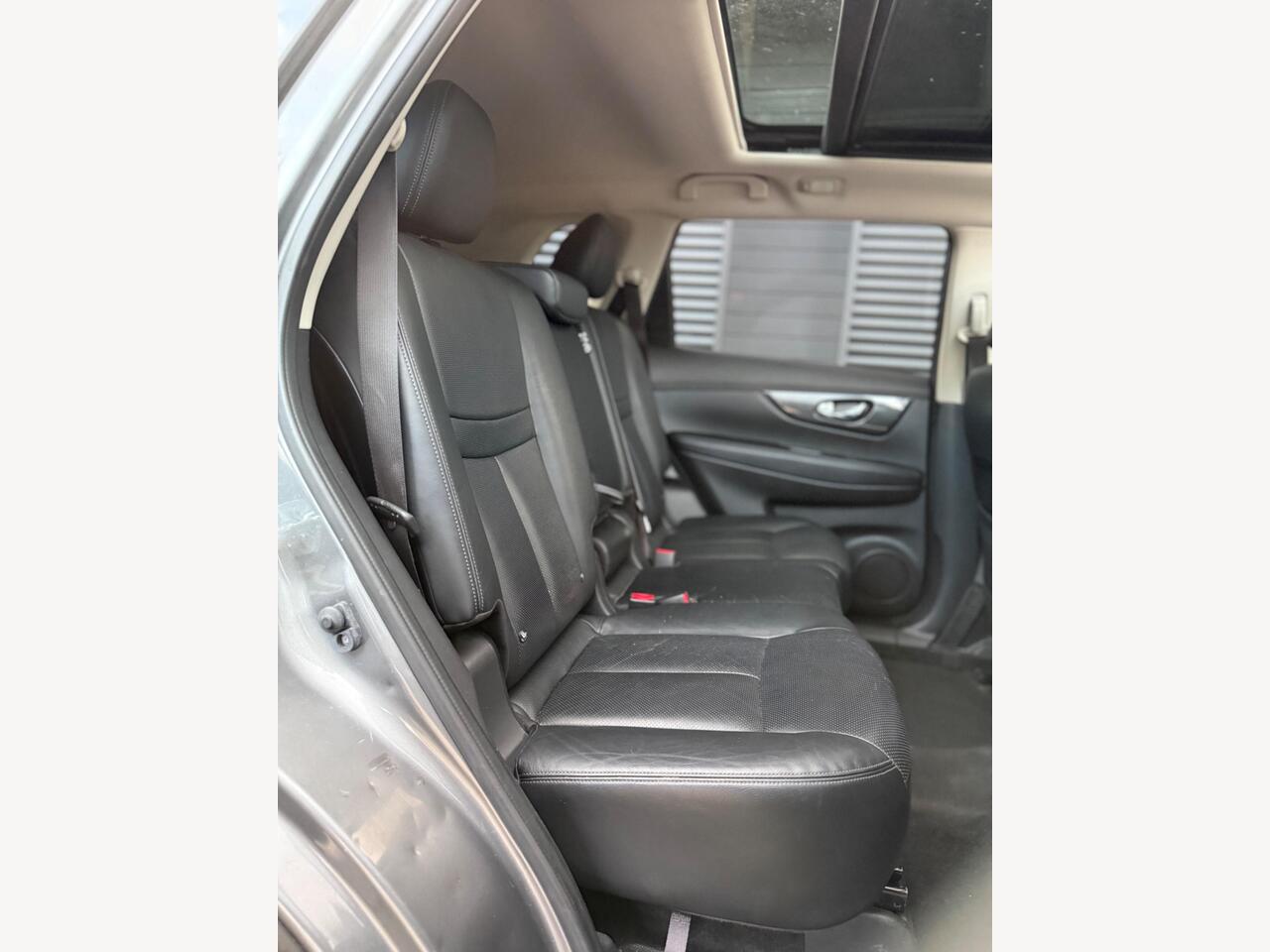 2015 Nissan X-Trail 1.6 dCi Tekna Euro 6 (s/s) 5dr