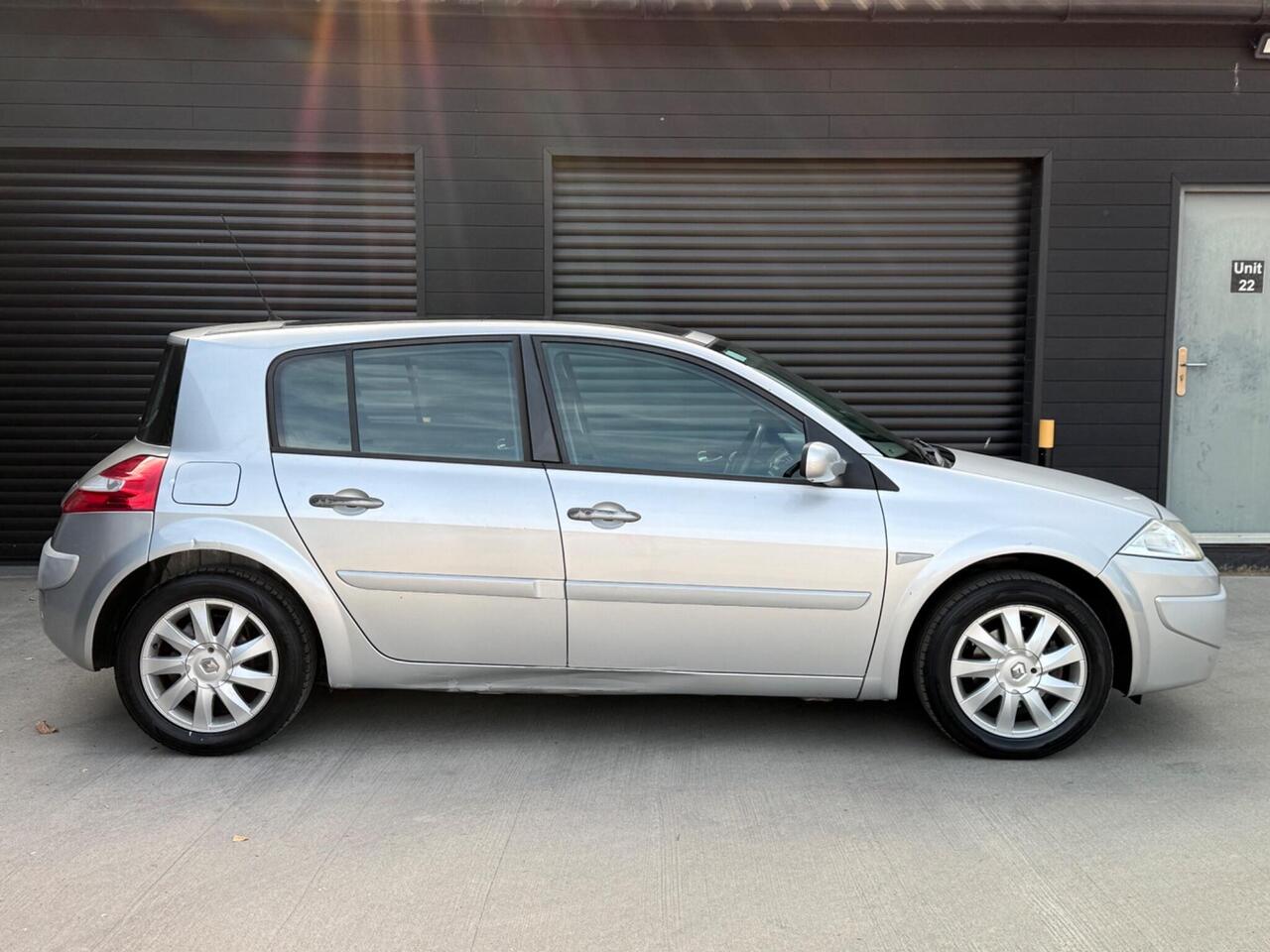 2007 Renault Megane 1.6 VVT Dynamique 5dr