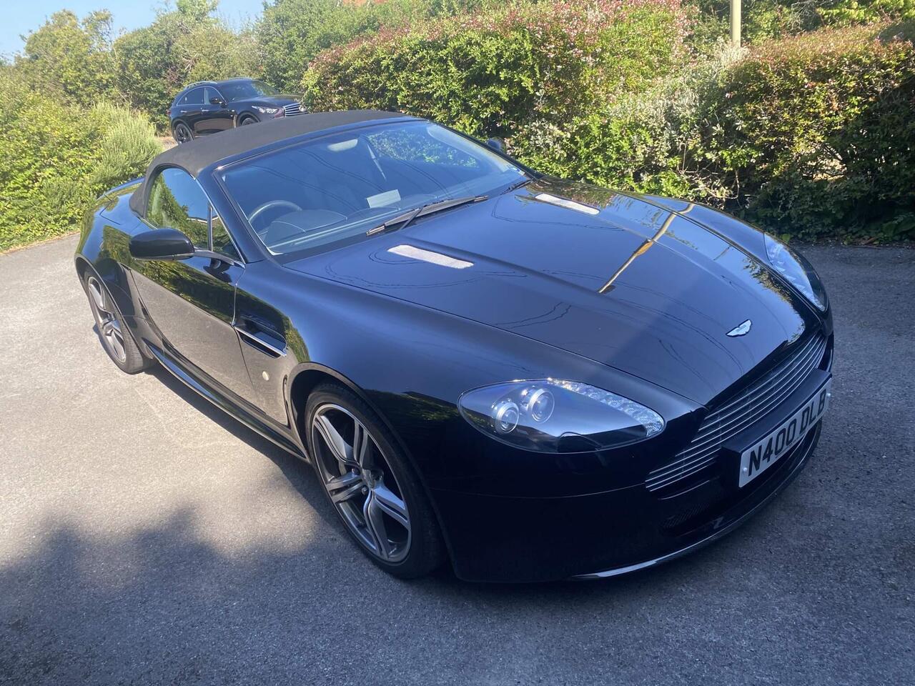 Aston Martin Vantage N400