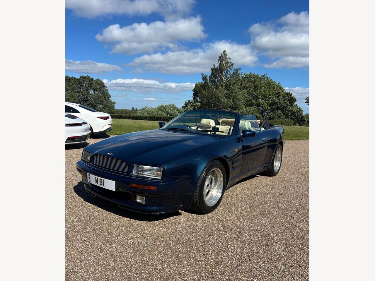 Aston Martin Virage