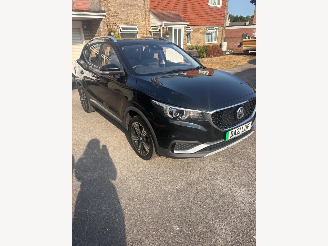 MG ZS