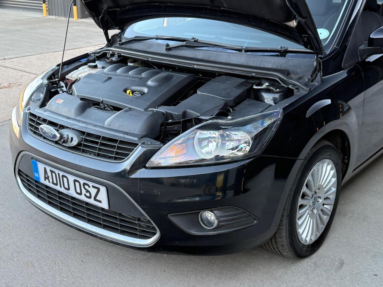2010 Ford Focus 2.0 TDCi DPF Titanium Powershift 5dr