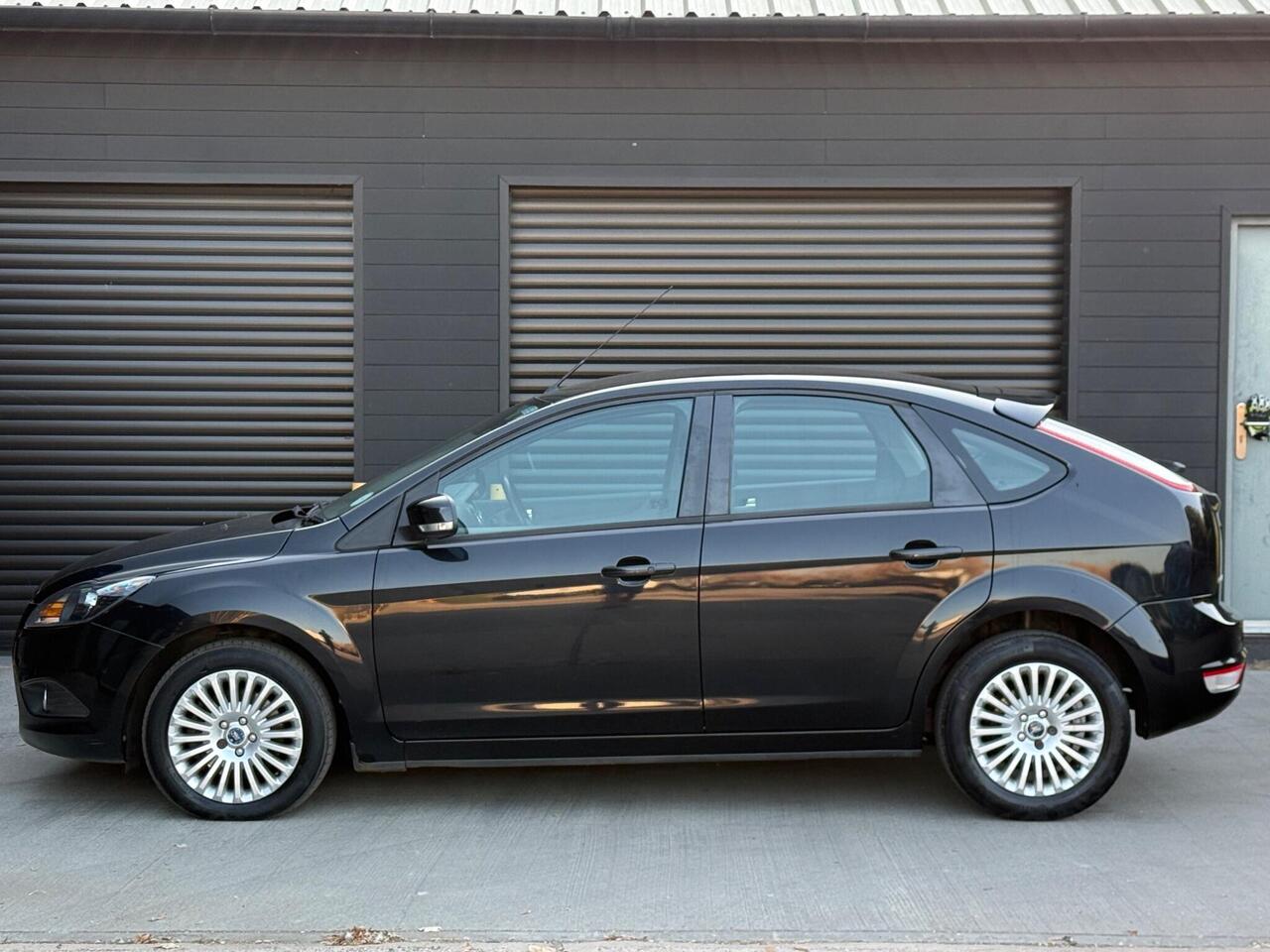 2010 Ford Focus 2.0 TDCi DPF Titanium Powershift 5dr