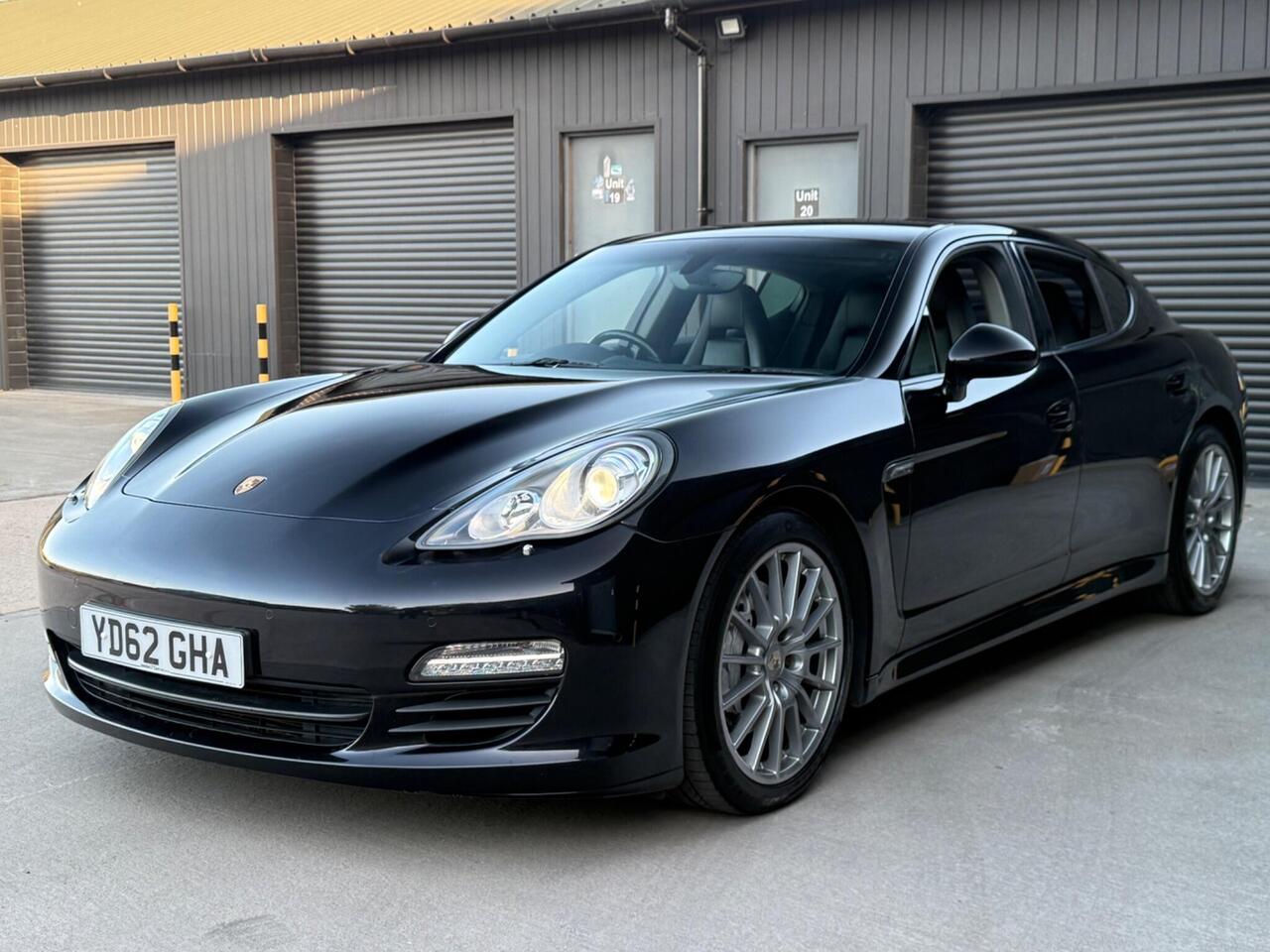 2012 Porsche Panamera 3.0D V6 TiptronicS Euro 5 5dr