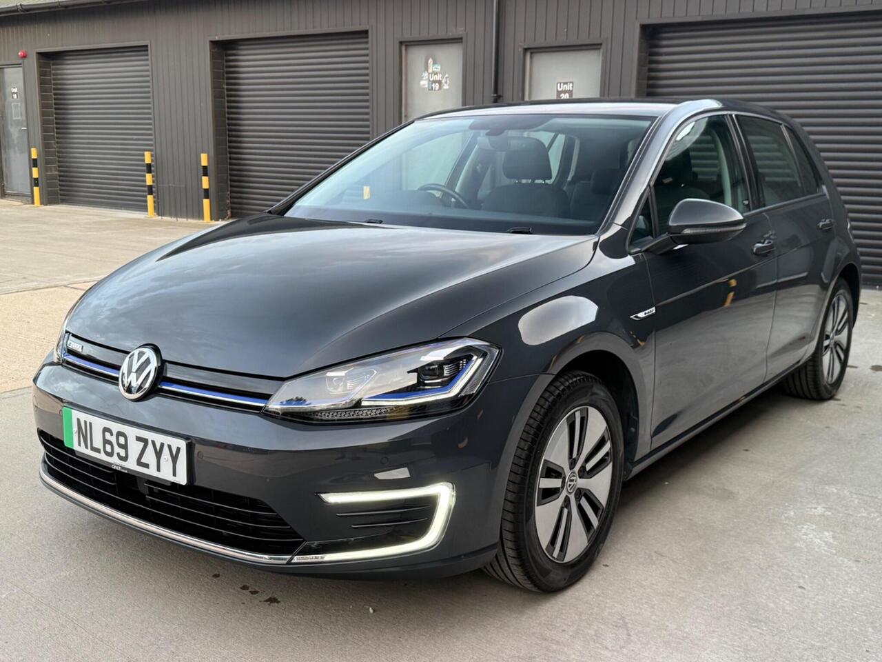 2019 Volkswagen e-Golf 35.8kWh e-Golf Auto 5dr