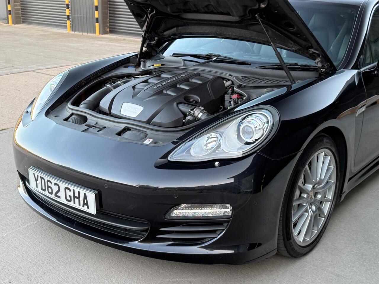2012 Porsche Panamera 3.0D V6 TiptronicS Euro 5 5dr