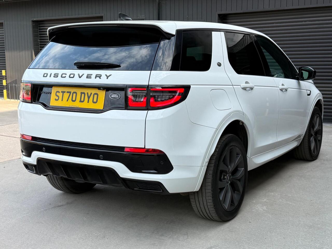 2021 Land Rover Discovery Sport 2.0 D200 MHEV R-Dynamic SE Auto 4WD Euro 6 (s/s) 5dr