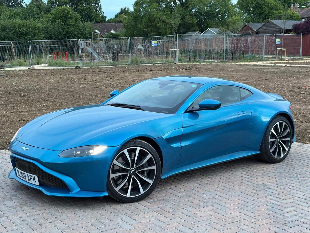 Aston Martin Vantage