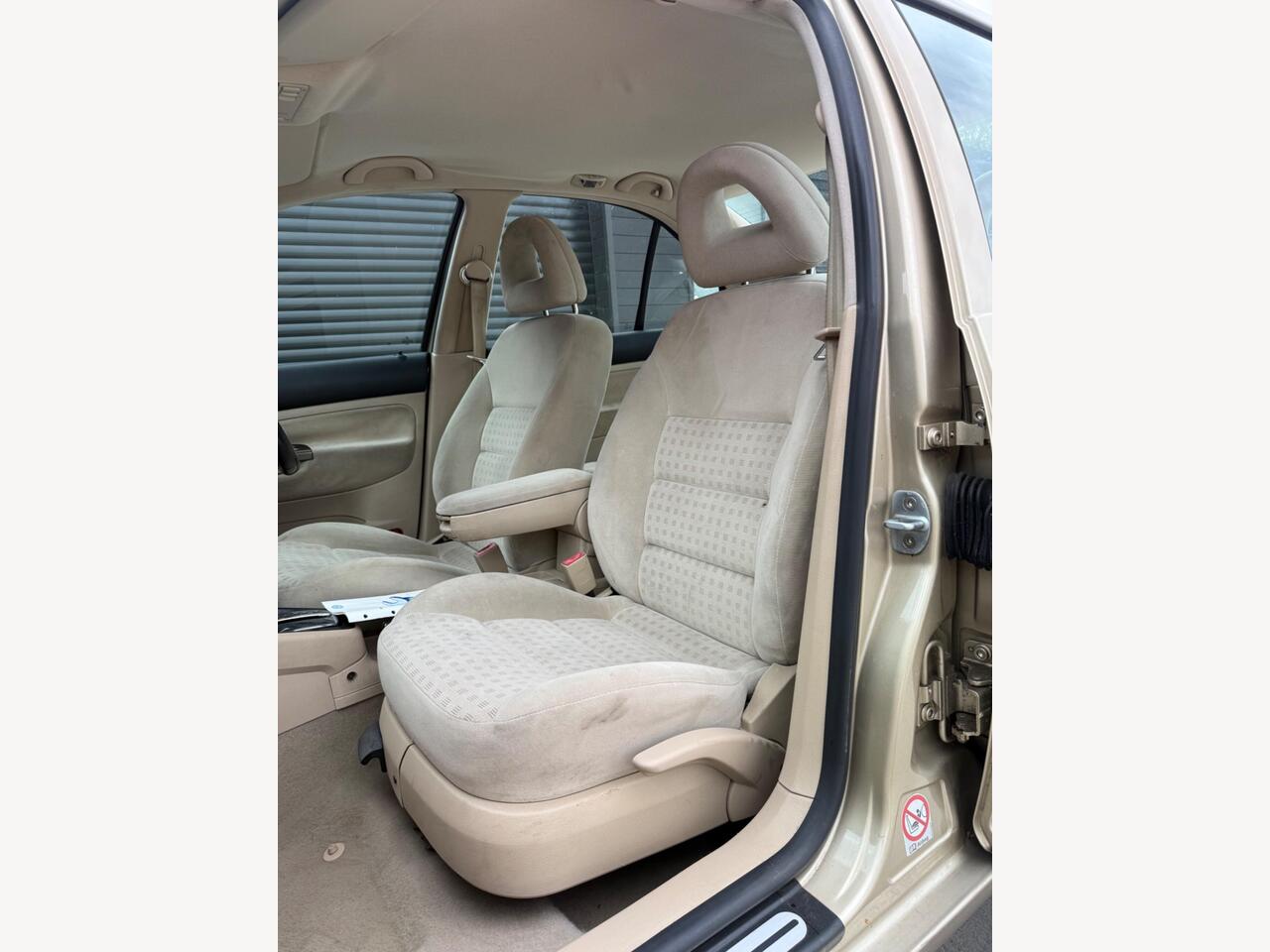 2001 Volkswagen Bora 1.6 SE 4dr