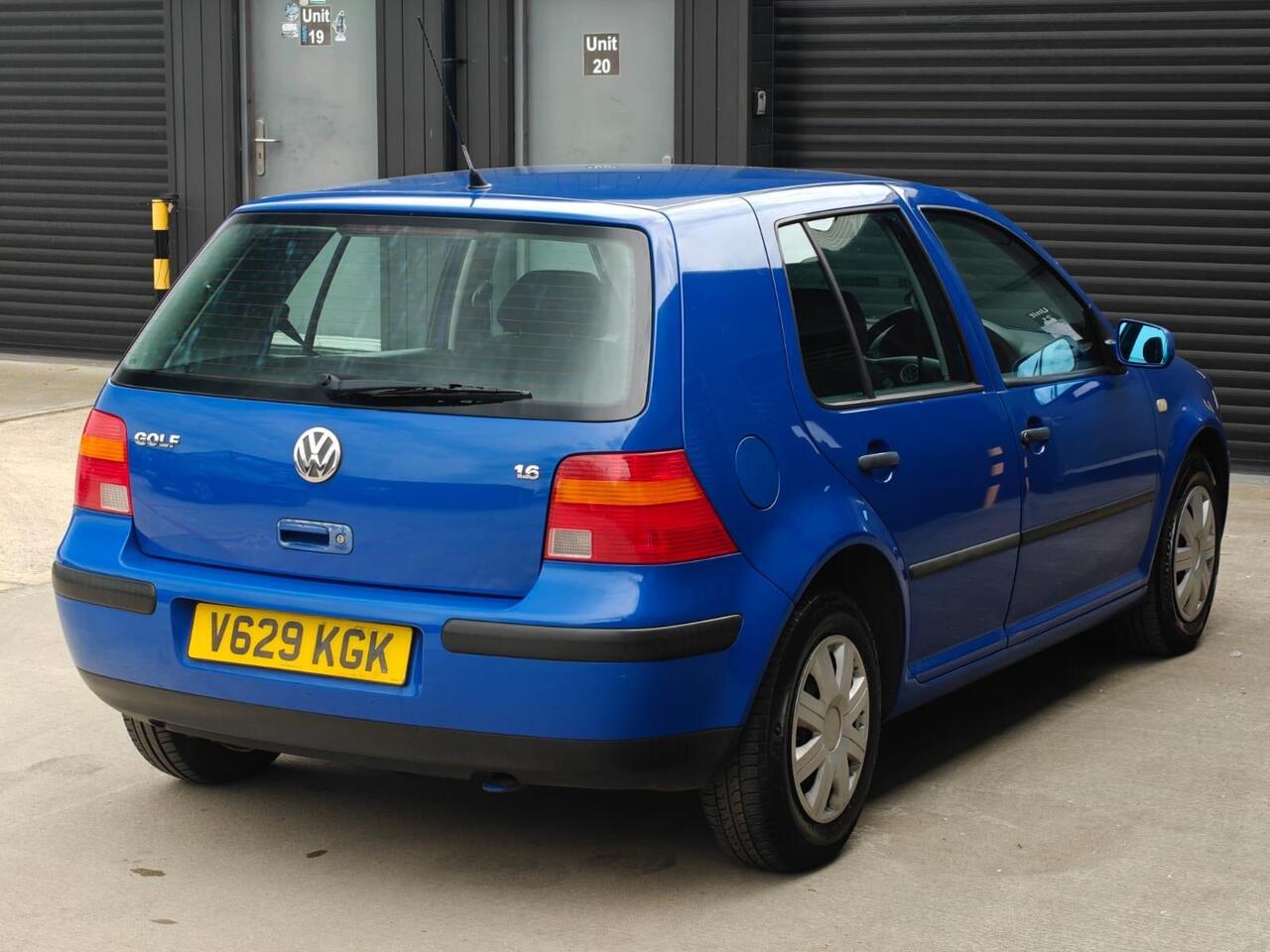 2000 Volkswagen Golf 1.6 S 5dr