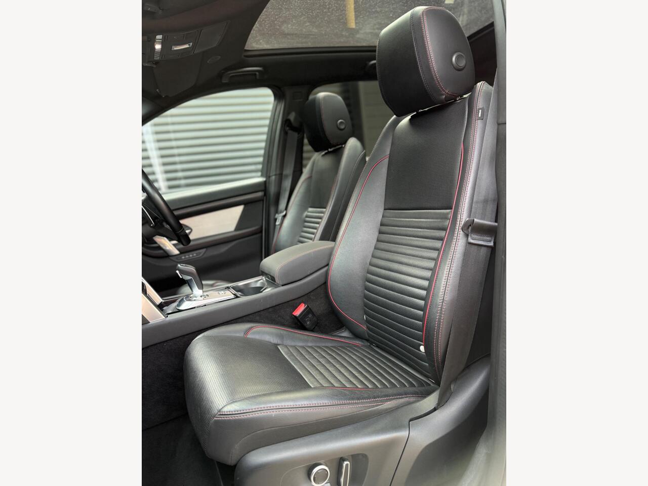 2021 Land Rover Discovery Sport 2.0 D200 MHEV R-Dynamic SE Auto 4WD Euro 6 (s/s) 5dr