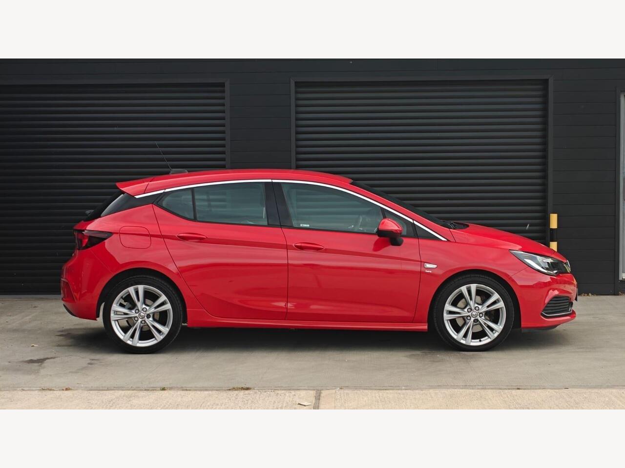 2018 Vauxhall Astra 1.6 CDTi BlueInjection SRi VX Line Euro 6 (s/s) 5dr