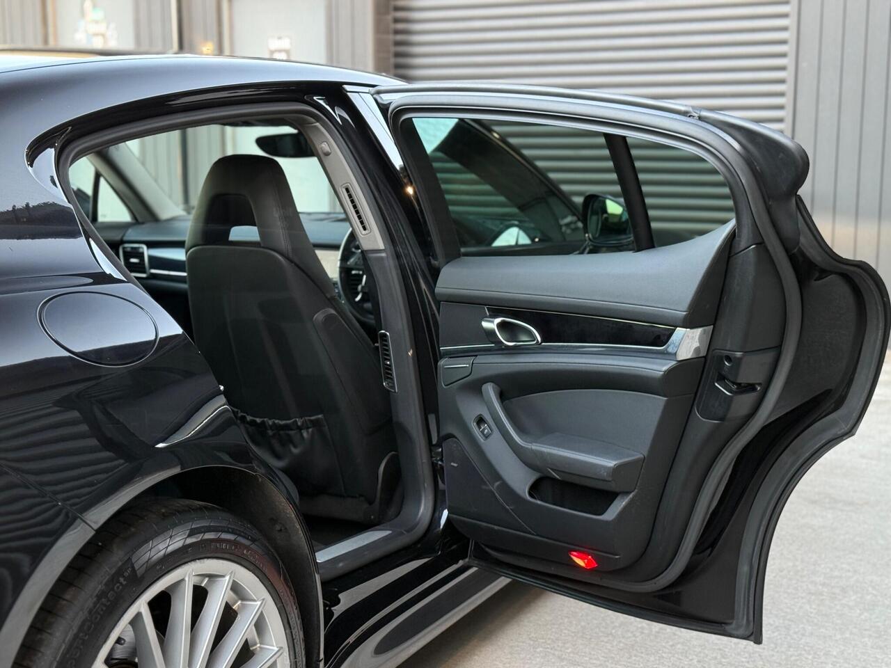 2012 Porsche Panamera 3.0D V6 TiptronicS Euro 5 5dr