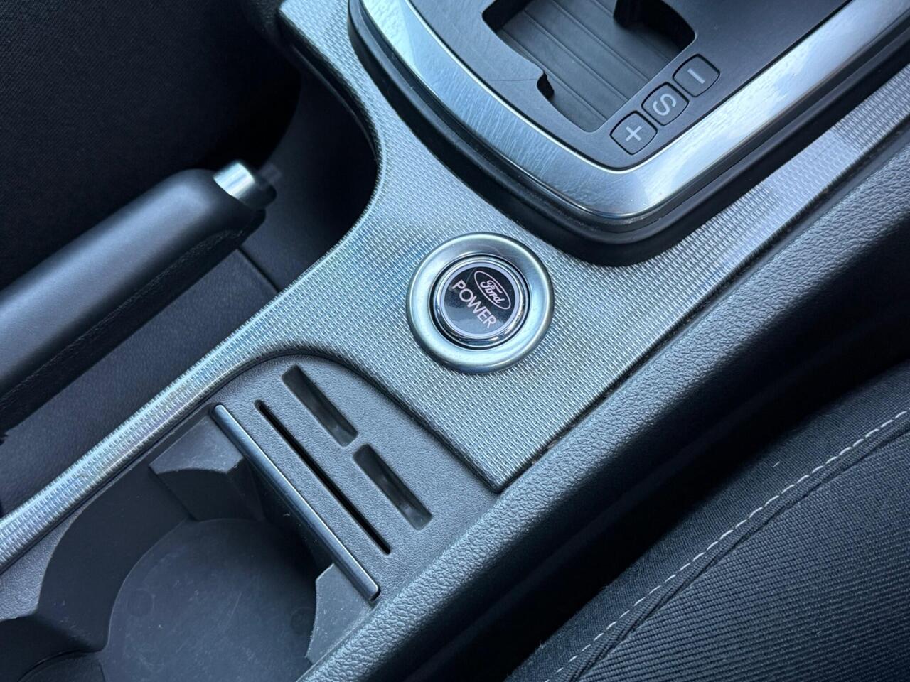 2010 Ford Focus 2.0 TDCi DPF Titanium Powershift 5dr