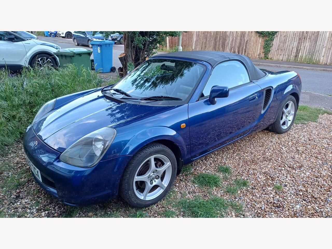 Toyota MR2