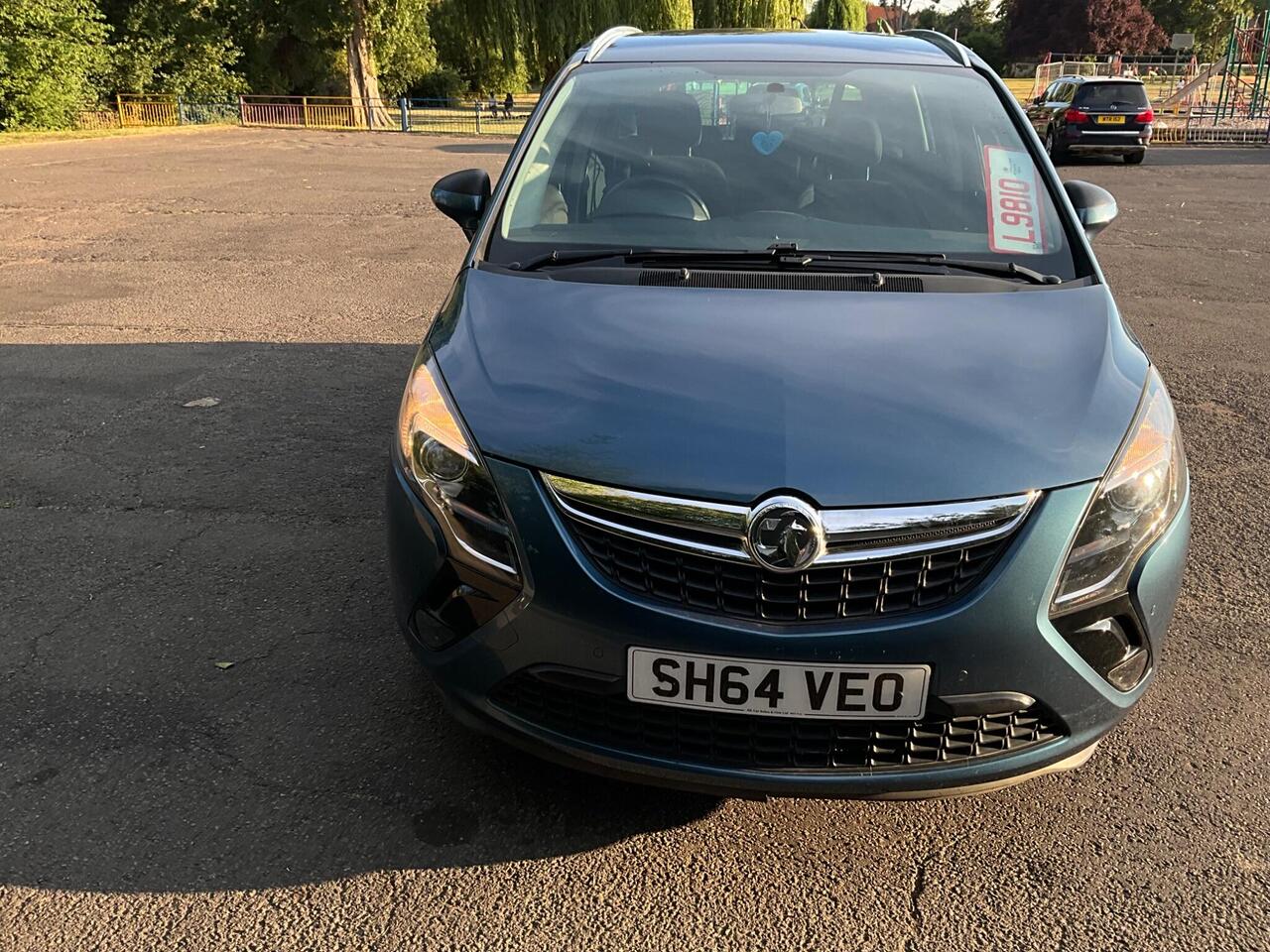 Vauxhall Zafira Tourer 2014 photo 2