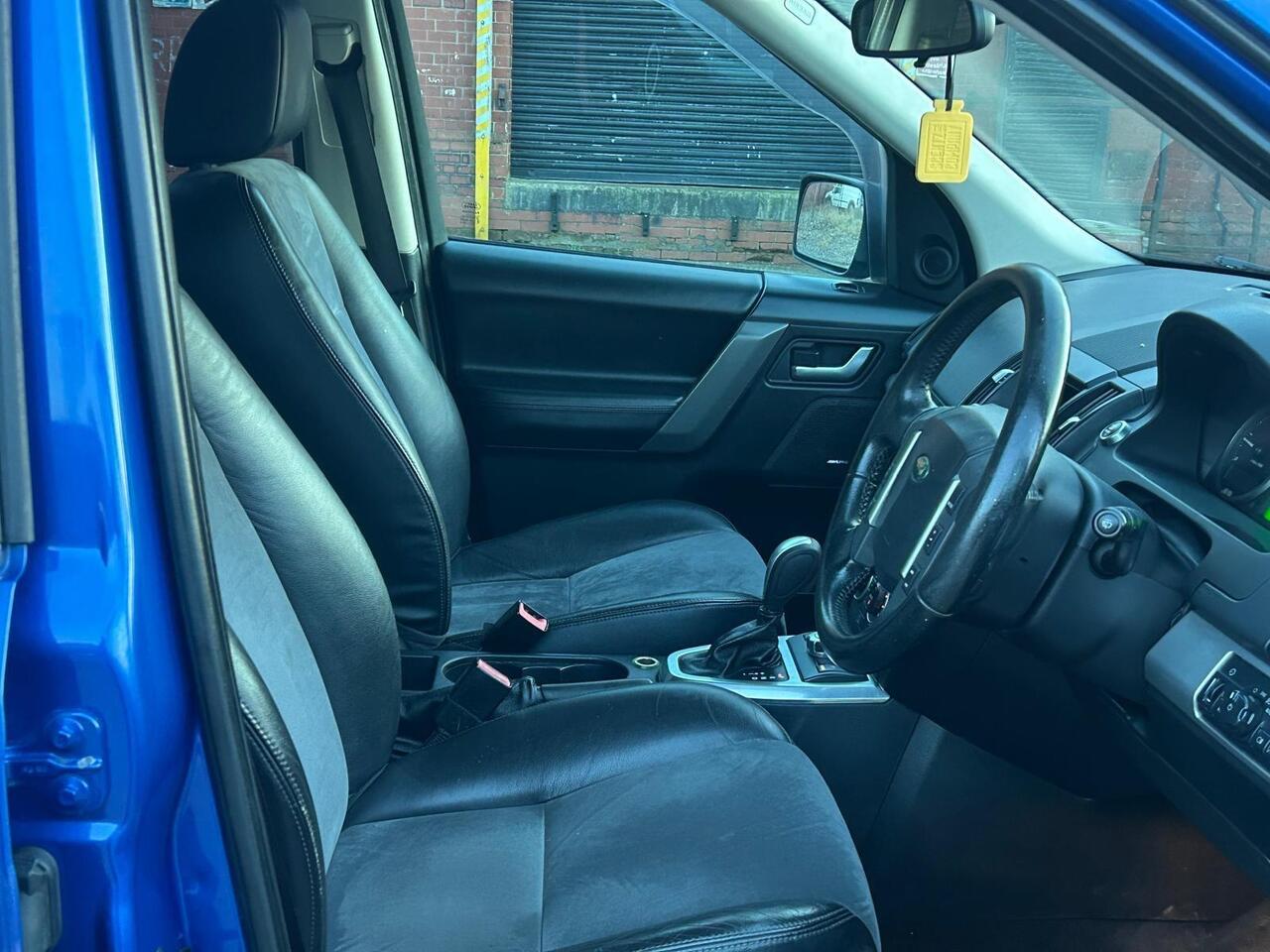 Land Rover Freelander 2 2008 photo 2