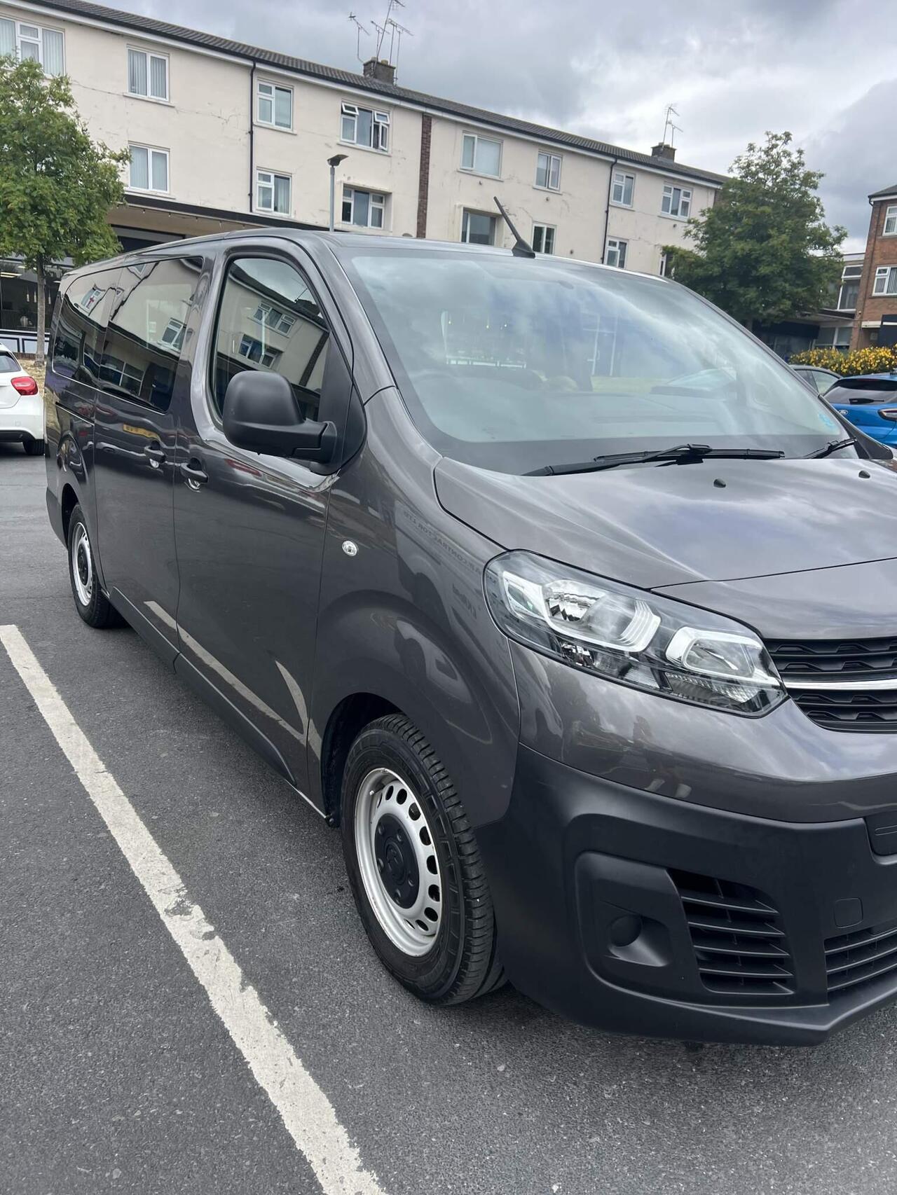 Vauxhall Vivaro Life Electric 2023 photo 5