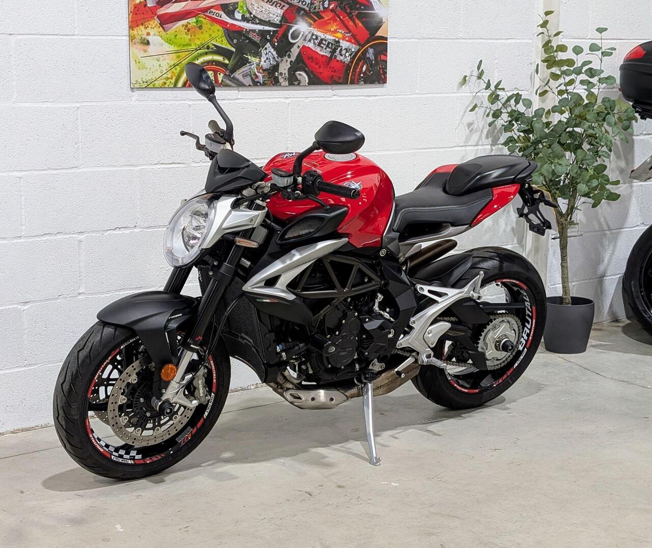 2016 MV Agusta Brutale 800 - Photo 22