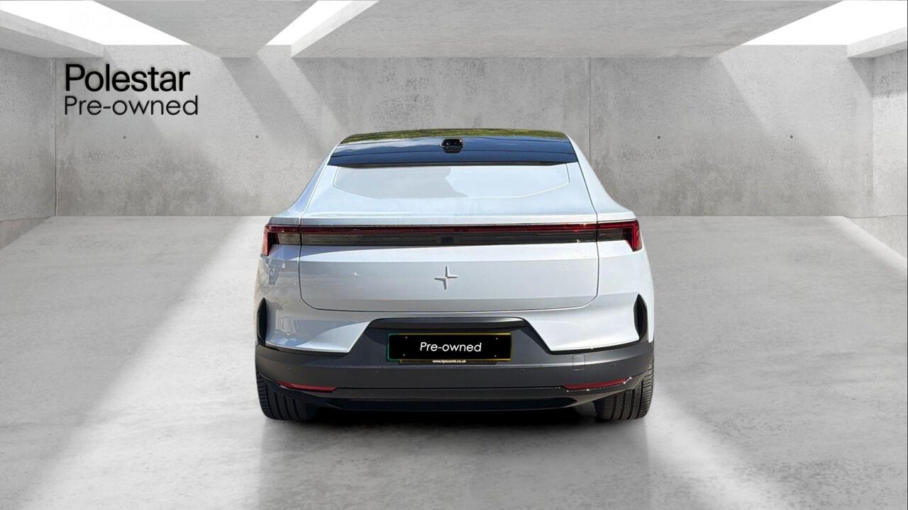 Polestar Polestar 4 2026 photo 4
