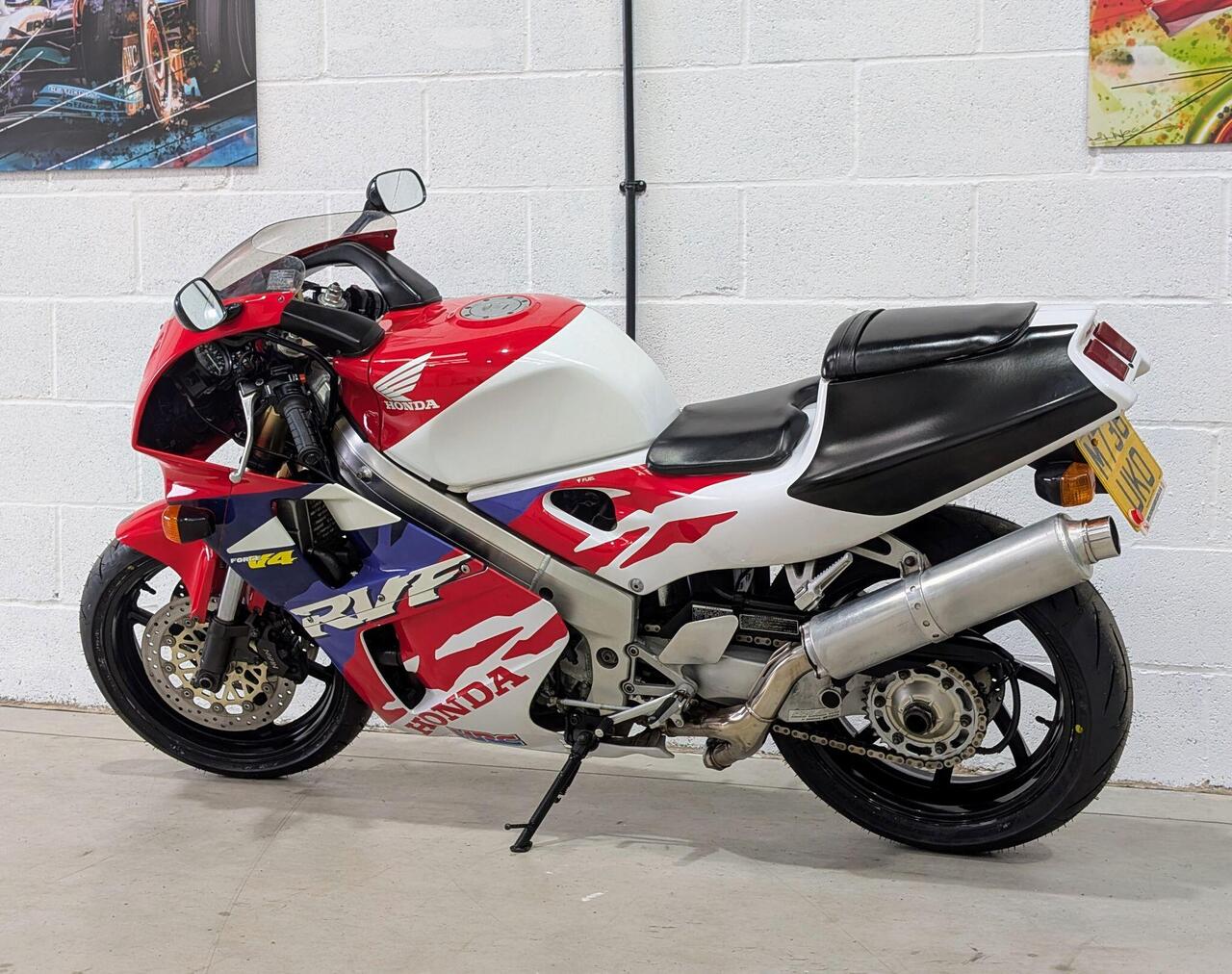 1995 Honda RVF400 - Photo 9