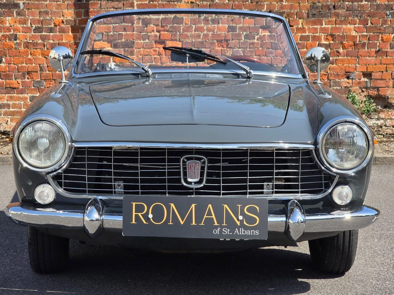 Fiat 1500 Spider 1960 photo 5