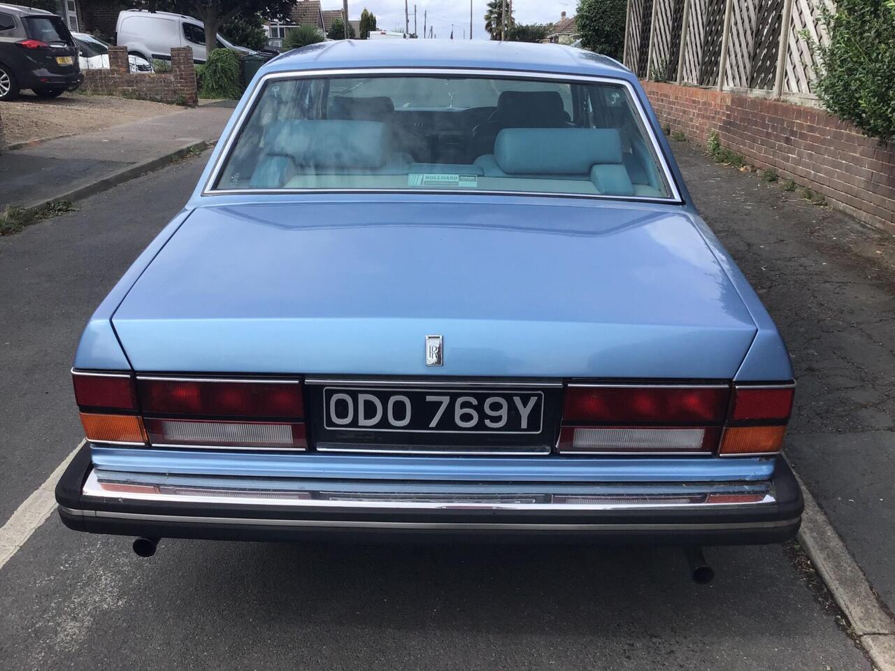 Rolls-Royce Silver Spirit 1982 photo 5