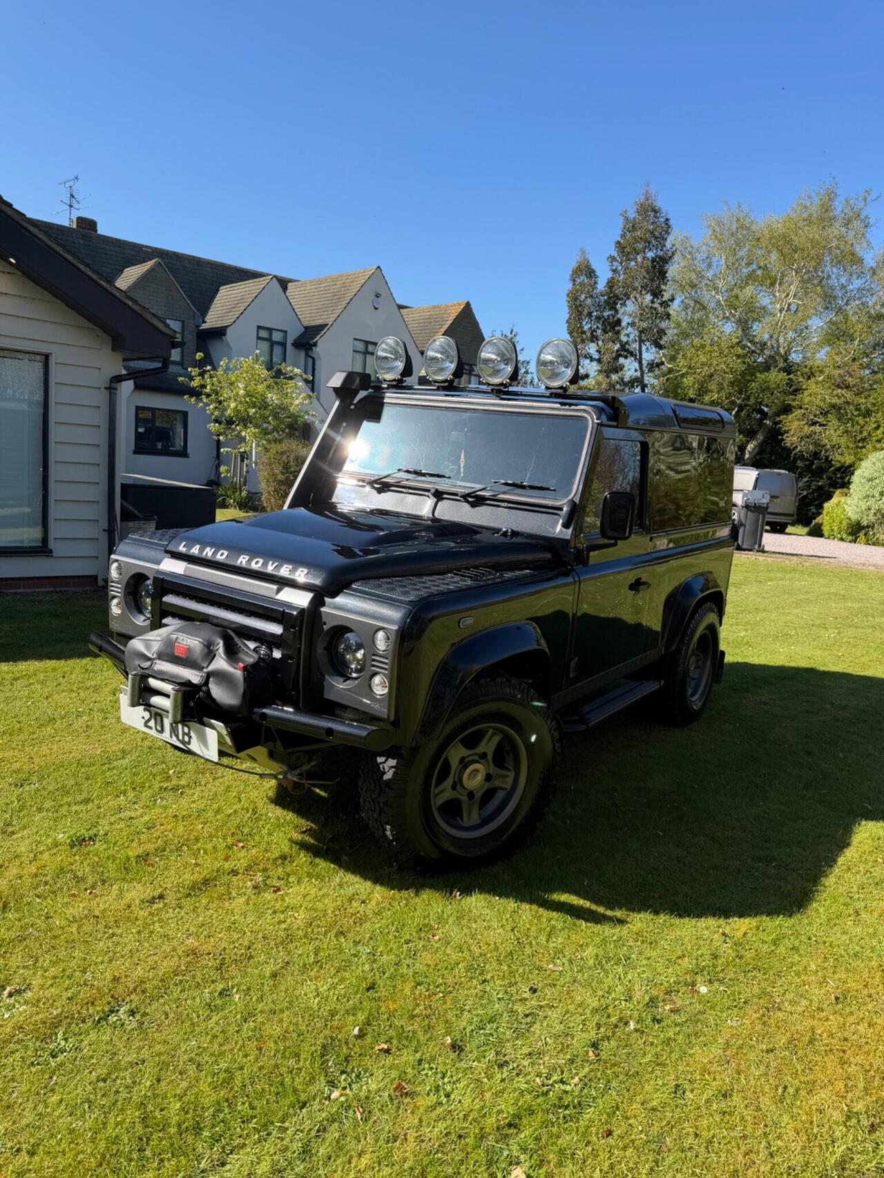 Land Rover Defender 90 2013 photo 3