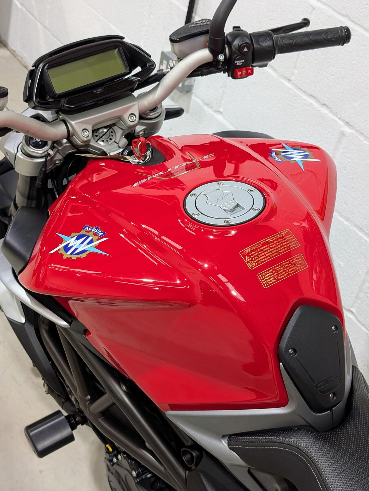 2016 MV Agusta Brutale 800 - Photo 28