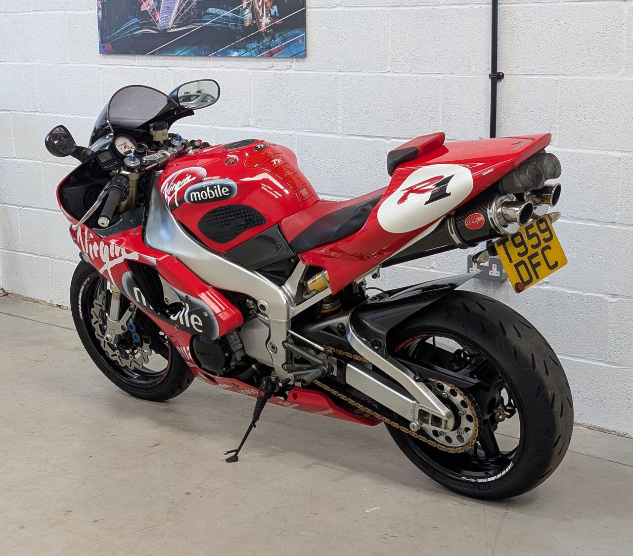 1999 Yamaha R1 - Photo 30