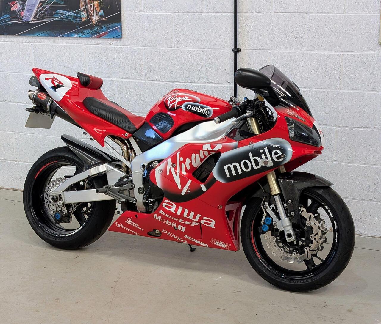 1999 Yamaha R1 - Photo 2