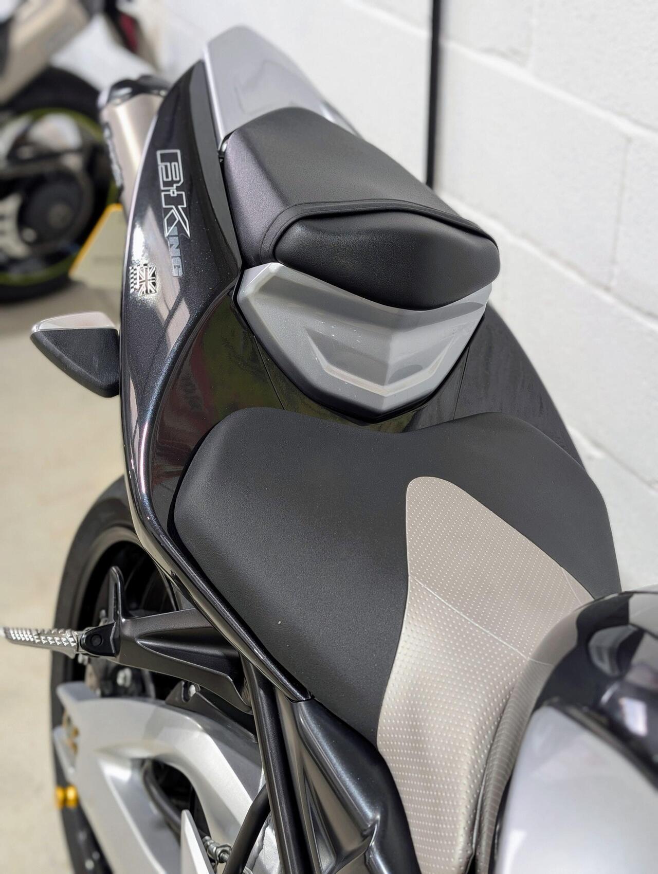2008 Suzuki GSX1300 B-King - Photo 25