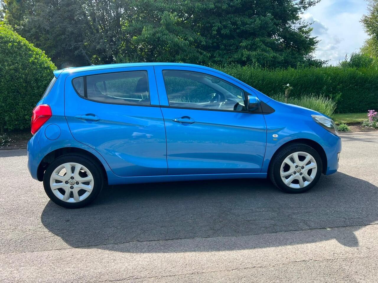 Vauxhall Viva 2016 photo 5