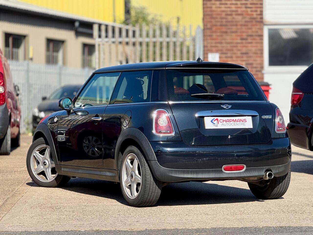 Mini Hatch 2007 photo 5