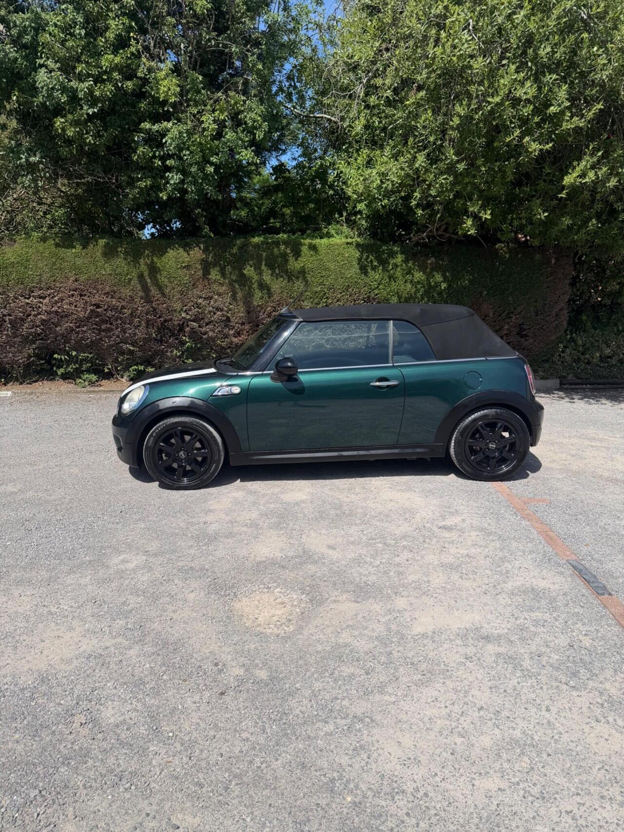 Mini Convertible 2009 photo 4