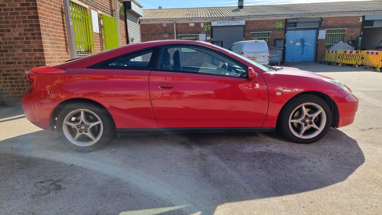 Toyota Celica 2004 photo 2