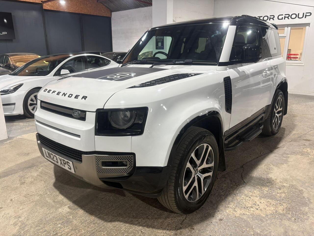 Land Rover Defender 90 2023 photo 3