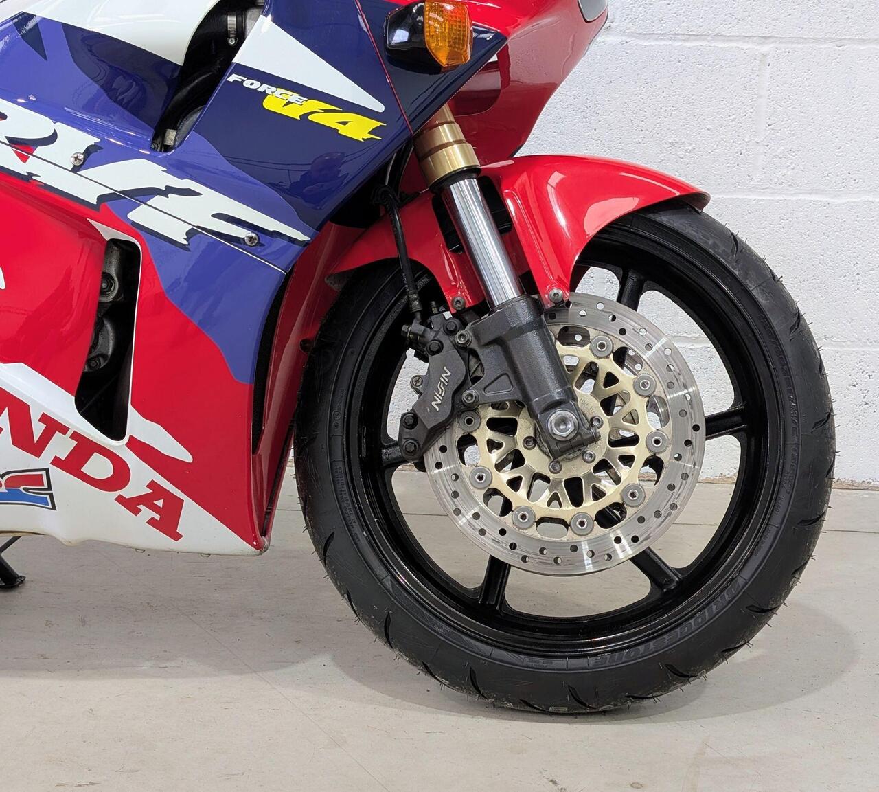 1995 Honda RVF400 - Photo 24